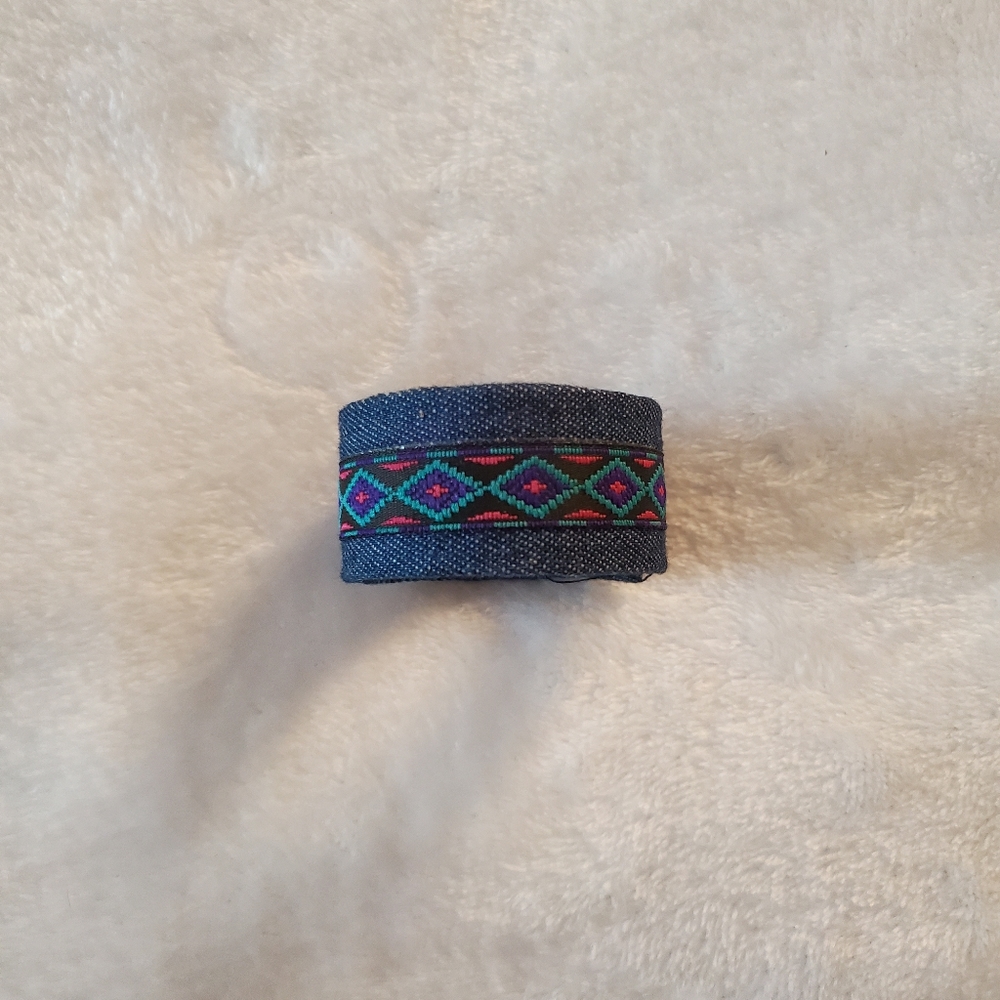 Wrist Slap - Picture 5 of 5